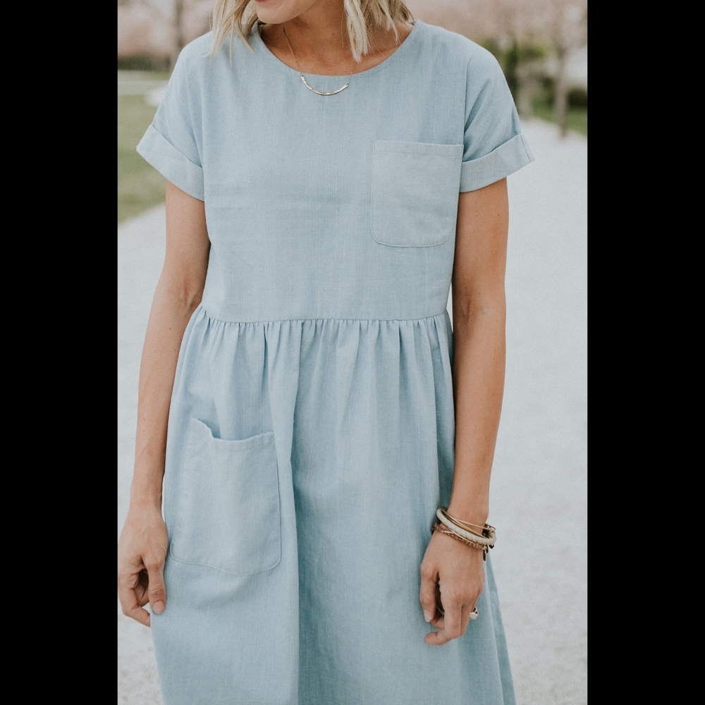 Roolee Chambray Pocket Midi Dress